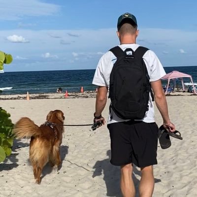johneinig's profile picture. Entrepreneur | Founder | 8-Figure Ecommerce Seller Coach @ WeScale University