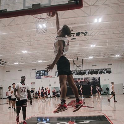 2024 | 6’3 | 165 | (813) 486-1923📲 | Charlotte High School | Stay Hungry. | 📩:rolandfederick05@gmail.com