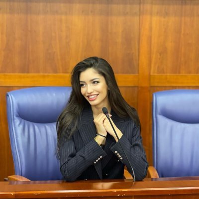 salas_sleyter's profile picture. Fashion is not a dialogue between designers and customers, but a dialogue between liars and fools