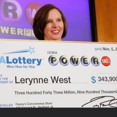 hello I’m Lerryne west the Iowa Powerball lottery winner of $393,900.000