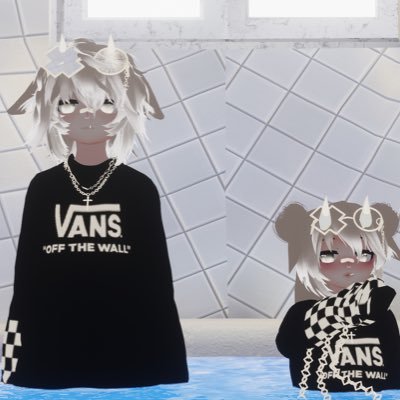 i play vrchat and am french but i very friendly so if you find me in game you can talk to me