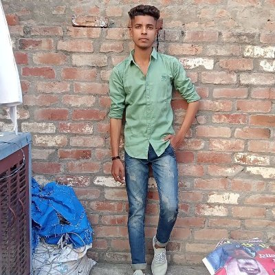 Abhishek012333's profile picture. Students
