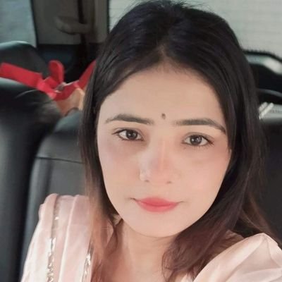 ayushimirzapur Profile Picture