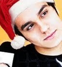 ~ Cuidado com o medo, ele costuma a roubar sonhos. Since: 12/04/2011 - Ofc: 30/09/2011 - Seguido pelo @luansantana: 10/11/2011. parceria: @LovebyP_Passion =D
