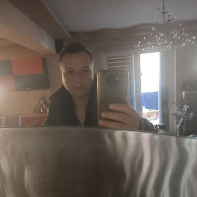 nikospoco's profile picture. 