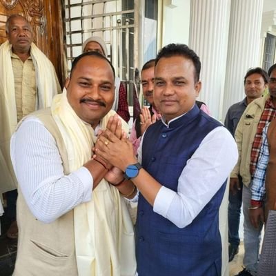 जिला मंत्री भारतीय जनता पार्टी भागलपुर
पूर्व जिला प्रवक्ता
पूर्व मंडल उपाध्यक्ष Government and Politics