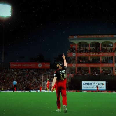 Riskybanna5's profile picture. साफो लागे सोवणो, चेहरे गजब गठजोड़..! रजपूती थै राखजो, मूंछा तणी मरोड़||
ज़िन्दगी ज़िंदाबाद ।।
आवारा जोगी...
Culture~हिंदू,Ideology ~भारतीय

विराट कोहली ❣️