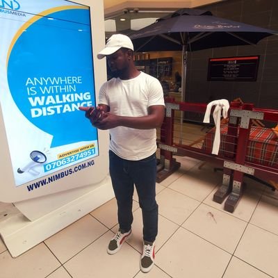 EliasPenknight's profile picture. Multi-writer = Resume° Content° Creative writing°Songwriting°  
Guitarist = Pianist = and a bunch of other great stuff