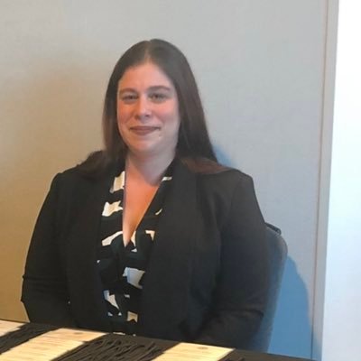 Theresa122112's profile picture. 