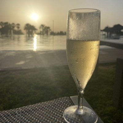 whitnatnat's profile picture. 