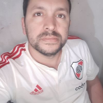 RIVER Y NADA MÁS
#RiverPlateTeAmo #JuntosSomosMásGrandes ⚪❤⚪ #RiverElMasGrandeLejos ⚪🔴⚪
#VamosRiverPlate ⚪🔴⚪🐔