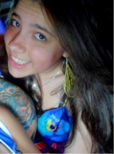 Uma atriz , estudante, trabalhadora, e nas horas vagas louca..