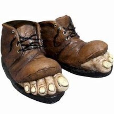 Dm submissions here➡️ for the best weird posts of oddly shoes ever
