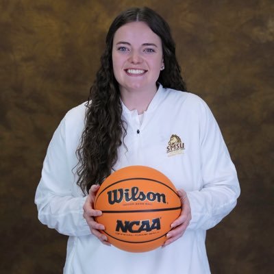 @SMSUWomensHoops Assistant Coach | BLC 22’