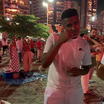 •Inter, trago e churrasco🇦🇹🎺🥁

•Contabéis 📚📈

•Alvorada-RS