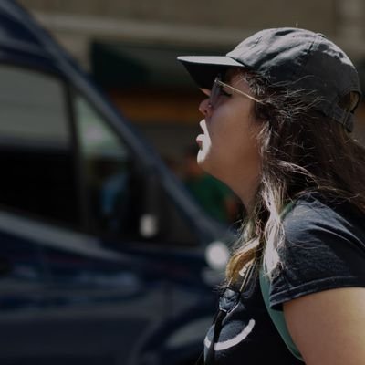 Antropóloga social y periodista en proceso. Jeromeña nacida en la ciudad monstruo.