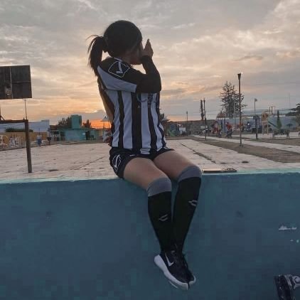 ᴱˡ ᵗⁱᵉᵐᵖᵒ ⁿᵒ ᶜᵘʳᵃ ⁿⁱ ᵐᵃᵈʳᵉˢ ˢᵒˡᵒ ᵃᵖʳᵉⁿᵈᵉˢ ᵃ ᵛⁱᵛⁱʳ ˢⁱⁿ ᵉˡˡᵒ