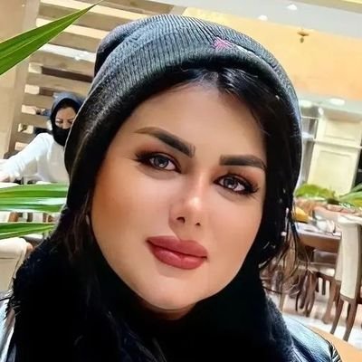 منیم اؤلکَم ده تیکان اَکمه ، بلکه بیر گؤن آیاق یالین گؤروشۆمه گَلَسن
🇦🇿