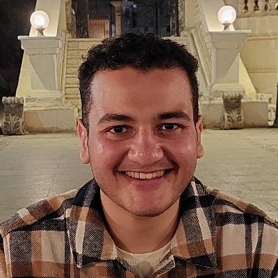 Software Over-engineer
أُريدُ مِن زَمَني ذا أَن يُبَلِّغَني :: ما لَيسَ يَبلُغُهُ مِن نَفسِهِ الزَمَنُ