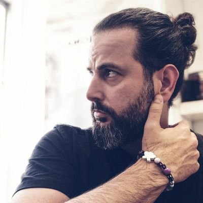 Hablo de cerveza, gimnasio, videojuegos y de cosas