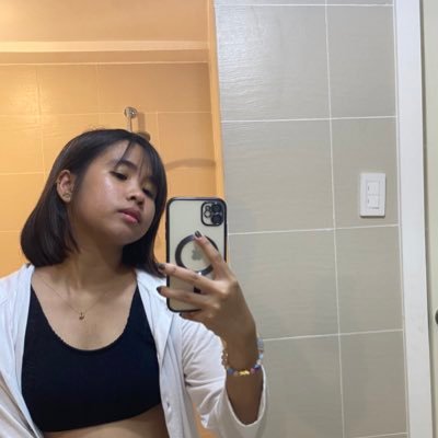 Les_yeux0's profile picture. 