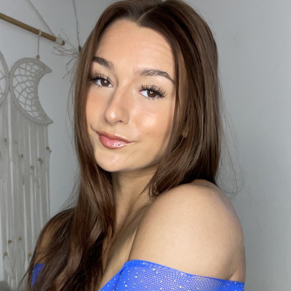 shirach86244417's profile picture. Your lil brune gym girl 🍑
Backup account, follow my main @shirarosefit