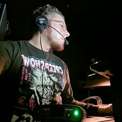 MXXN = MOON🌚
Music/Sound Design. Puppet Combo/TortureStar https://t.co/KkJiNd5Ozd
https://t.co/5VQILyM2hY