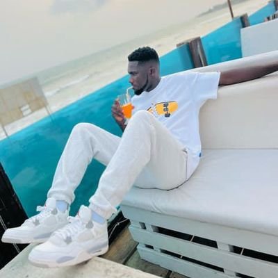 xorpwick's profile picture. Money chaser💴