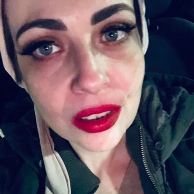 grapejellyfishh's profile picture. Listening to the fool’s reproach