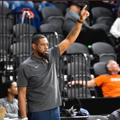 Director of Sport Boys Basketball Coach Clovis South HS - Oklahoma Alum /San Joaquin Delta College Alum /Foothill HS Alum