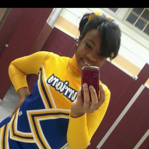 Ma_kupcake's profile picture. follow me i follow you jst tht simple!oh yeaThis is MY Twitter and I tweet whatever I want, FOTHER MUCKERS !! ;)