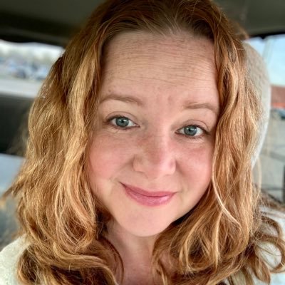 middle school science teacher. wife and mom. loves reading, scrapbooking, nature. my list: https://t.co/gPw7vzHHGl