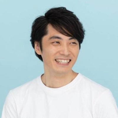 デザイナーです。メドレーという会社で仕事してます。