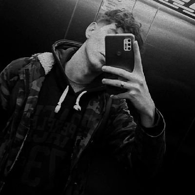 EmiiCalabrese's profile picture. 25 // Club Atlético River Plate ⚪🔴⚪