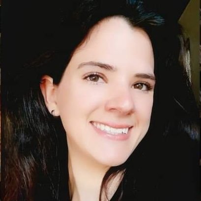 Elis_Words's profile picture. 📖 Author | Sci-Fantasy & High Fantasy
⚔️ Worlds of war, magic & legend ✨
🎨 Artwork+
📚 Storyteller | Bilingual (EN/ES)
📍❓