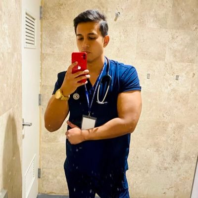 Contacto/Negocios: Guillermodelcastillo@outlook.com whatsapp +52 4423246641 / Fitness Health / Estudiante de Medicina 👨🏻‍⚕️ FMUAQ 🇲🇽 Insta: DimeMemo