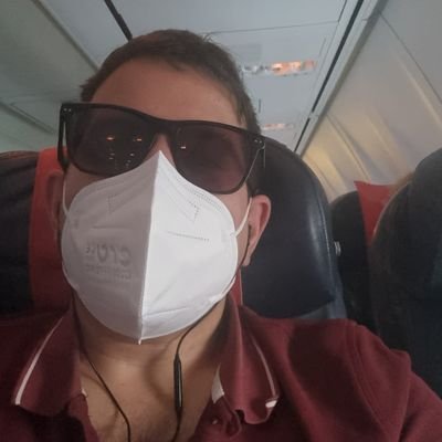 Niro_The_Ah's profile picture. אידיוט שימושי ואוהד הפועל, יש כאלה שיגידו שזה בא ביחד.