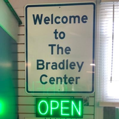 bigbadbrad906's profile picture. 