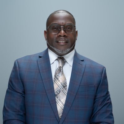 PastorJohnHGjr's profile picture. Servant / Pastor / Teacher