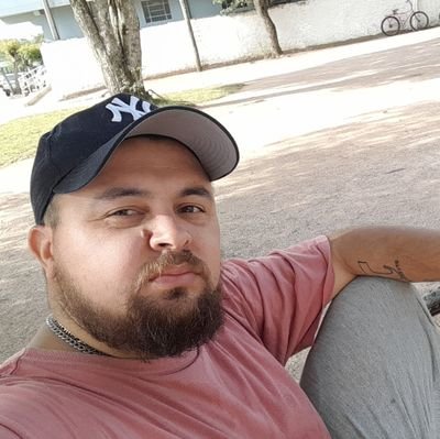 Um maluco sonhador...
Prof. de Matemática.
Segue eu lá no Insta: @pierre.pts / @matematicacompierre