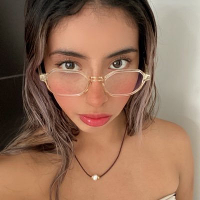 PaulinaRoque6's profile picture. me expresó mejor escribiendo que hablando