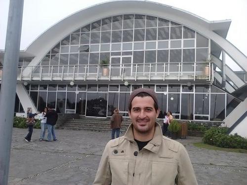 Arquitecto de profesión, de Guanare - Portuguesa, Trabajando para hacer de este mundo un lugar mejor cada día.