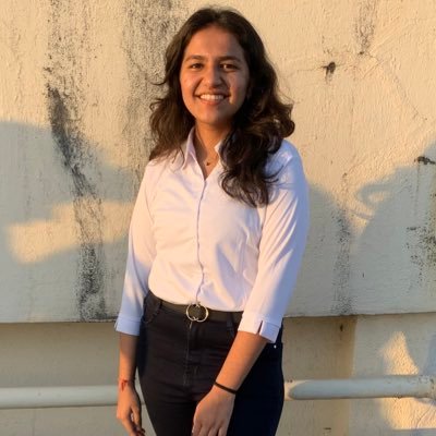 SakshiManek29's profile picture. 