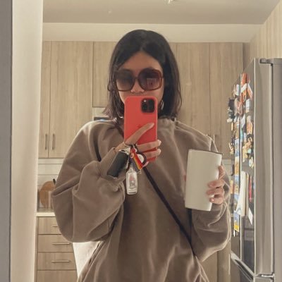 Emma46227733's profile picture. 