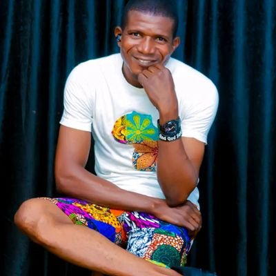 Ggold90's profile picture. 