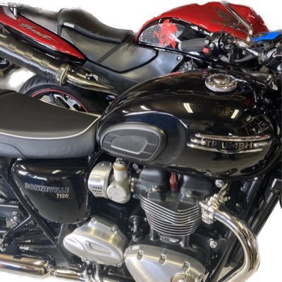 FukuiHornet250's profile picture. バイク垢 在住：福井県(嶺南) 車種：HORNET250 ボンネビルT120 カローラツーリング(MT) 好き：車、バイク、釣り、ゴルフ 慣れるため、今のところ基本ソロツー