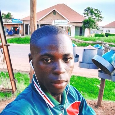 OwamazikkeNoah's profile picture. Noah the blacksmith
