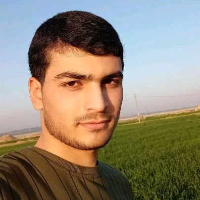 فارغ تحصیل دانشگاه ؛
کاپیسا افغانستان
طرفدار : وحدت ملی
تاجک پارسی