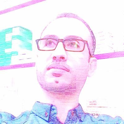 شيعي موالي ببيعتي لامير المؤمنين علي بن ابي طالب كمااوصى به رسول الله(ص) من كنت مولاه فعلي مولاه اللهم والي من والاه وعادي من عاداه