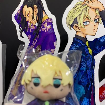 当方年齢35↓👩初回お取引、推し作品等、ツイフィに書いてありますので一読お願い致します🙇♀️ タメ大歓迎なのでお気軽にお話しください!同担拒否ある方、自衛Bお願いします。 趣味でお菓子作りもしています🥧 副業、🔞垢のフォローは即ブロック致します 。お別れの際はBまたはB解で !ヘッダーはFF様のイラスト